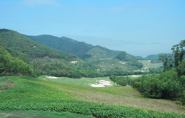 mountain side golf course at annika course mission hills, guangdong china