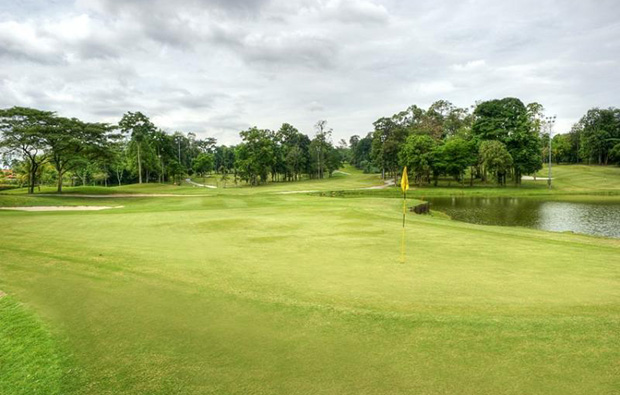 looking back from green Kelab Golf Seri Selangor, kuala lumpur