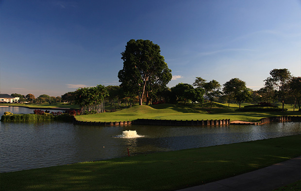 Island green Laguna National Masters Course, Singapore