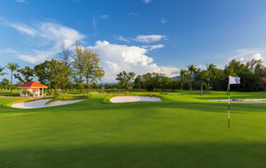 13th hole laguna phuket golf club, phuket