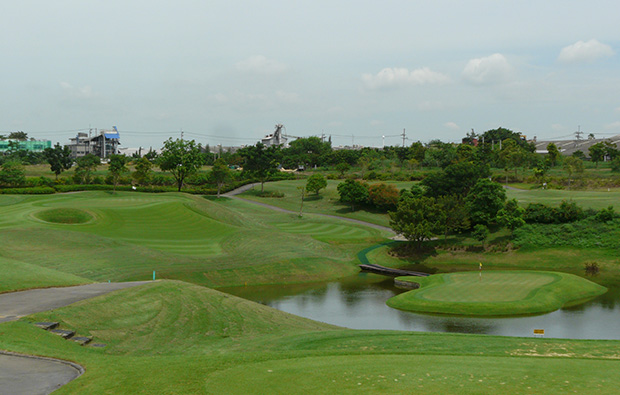 green, riverdale golf club, bangkok, thailand
