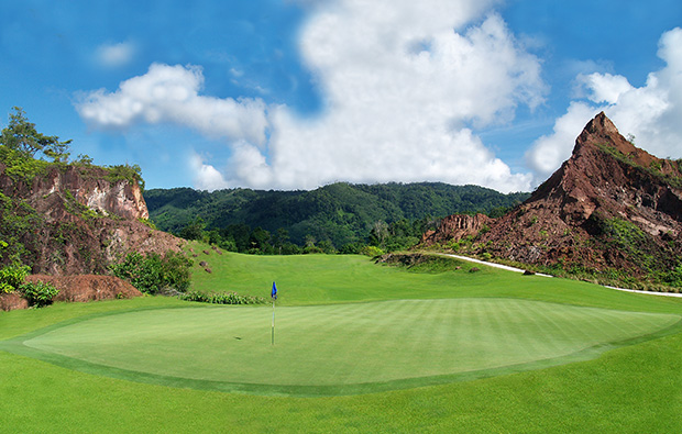 13th hole red mountain golf club, phuket