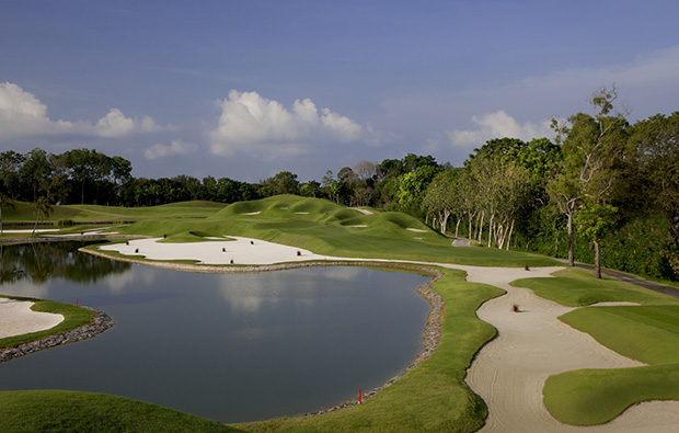 17th hole Laguna National World Classic Course, Singapore