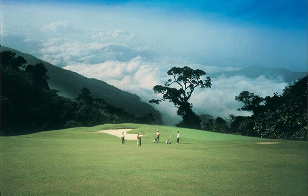 golf in clouds awana genting highlands golf resort