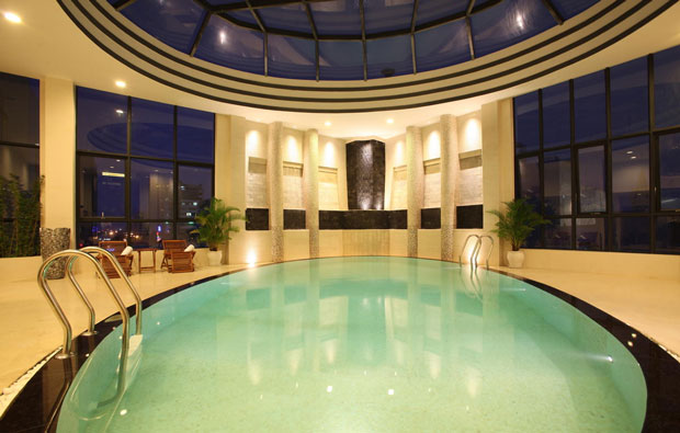 Brilliant Hotel Pool