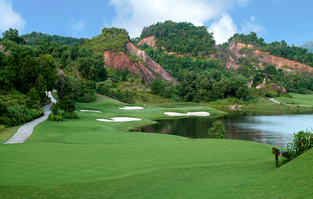 14th hole red mountain golf club, phuket