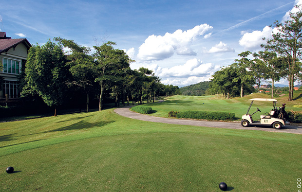 tee off  Impian Golf Country Club, kuala lumpur, malaysia