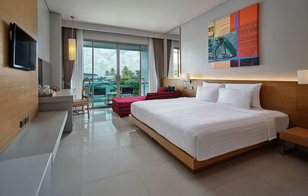 The KEE Resort and Spa Patong Deluxe Room