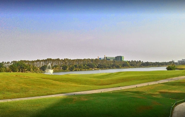 Singha Park Khon Kaen Golf Club Lake