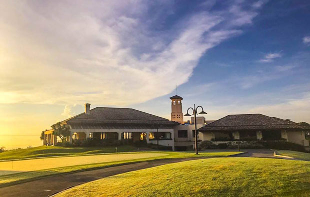 Splendido Taal Golf Club Clubhouse