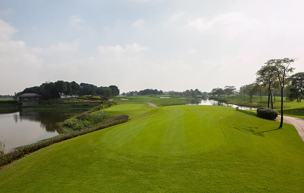 tee box, van tri golf club, hanoi, vietnam