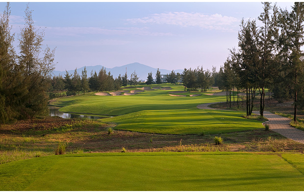 Montgomerie Links