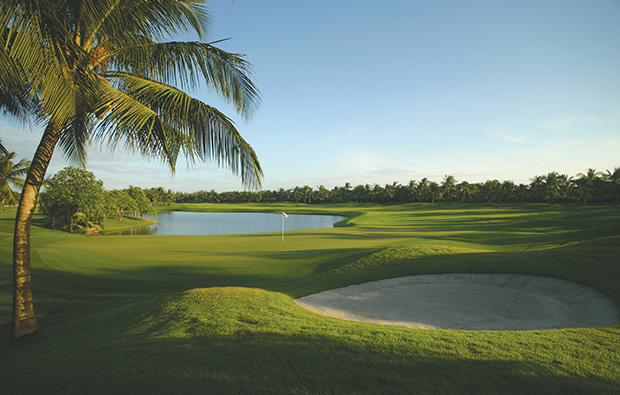 green, thai country club, bangkok, thailand