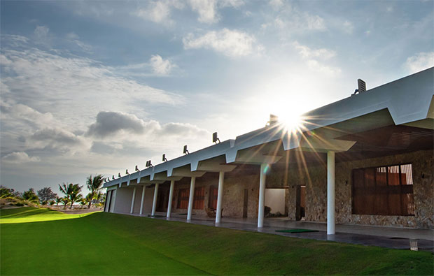 ANARA Binh Tien Golf Club Driving Range