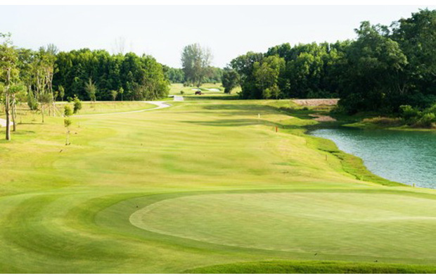 fairway Amverton Cove Golf Island Resort, Kuala Lumpur, Malaysia