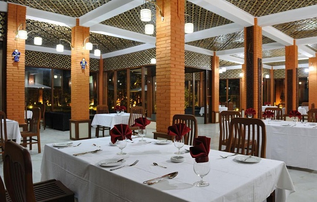 Bawga Theiddhi Hotel restaurant