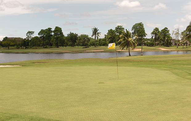 green at lakewood country club, bangkok, thailand