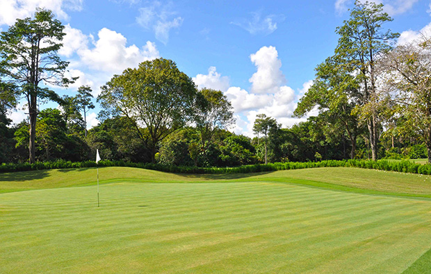 Green, laguna bintan golf club, bintan, indonesia