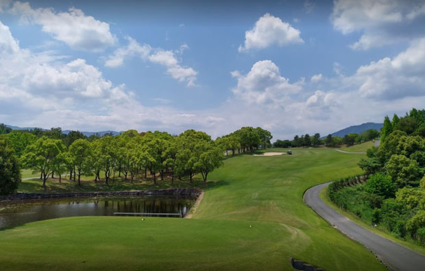 Fukuoka Lakeside Country Club Tee Box