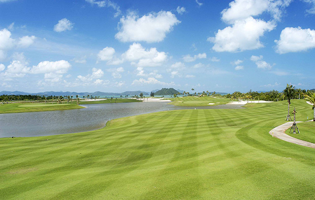 view to sea mission hills golf resort, phuket