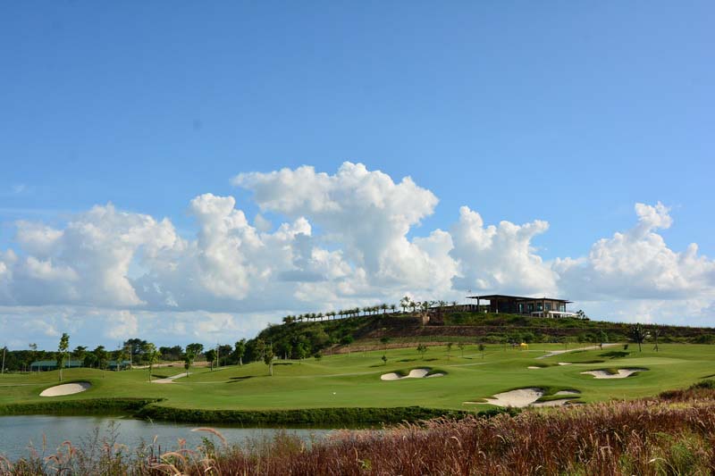 Clubhouse Grand Prix Golf Club, Kanchanaburi