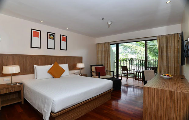 Holiday Inn Resort Phuket Surin Beach Room