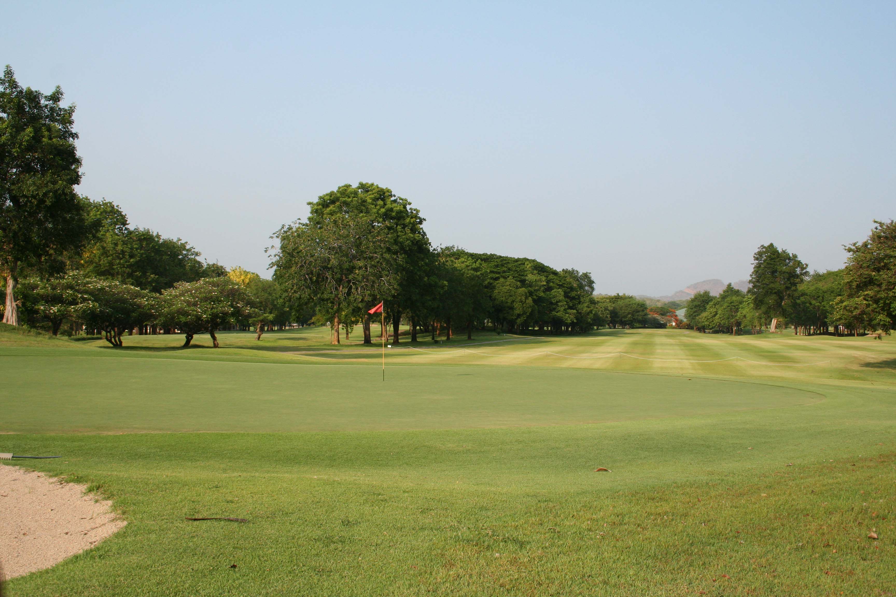 Fairway Nichigo Resort Country Club, Kanchanaburi