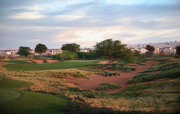 11th hole,  jumeirah golf club fire course, dubai, united arab emirates