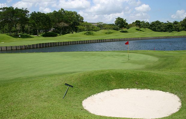 4th green Laguna National Masters Course, Singapore