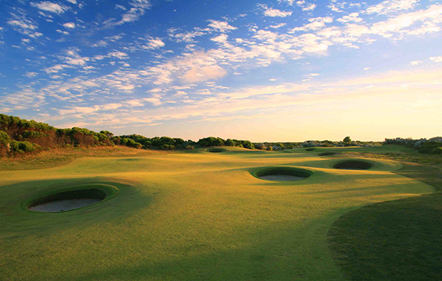 Protected green at Links Kennedy Bay in Perth