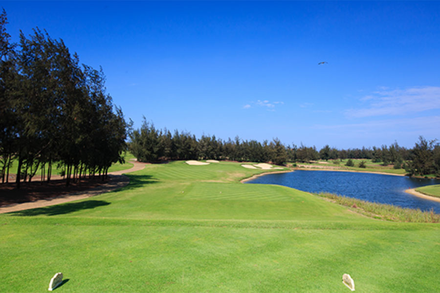 Montgomerie Links