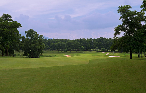 hole 1, kings island country club mountainview course, hanoi, vietnam