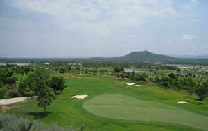 green, narai hills golf resort, khoa yai, thailand