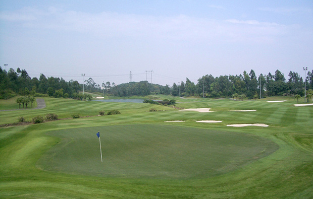 tee box at ozaki course mission hills, guangdong china