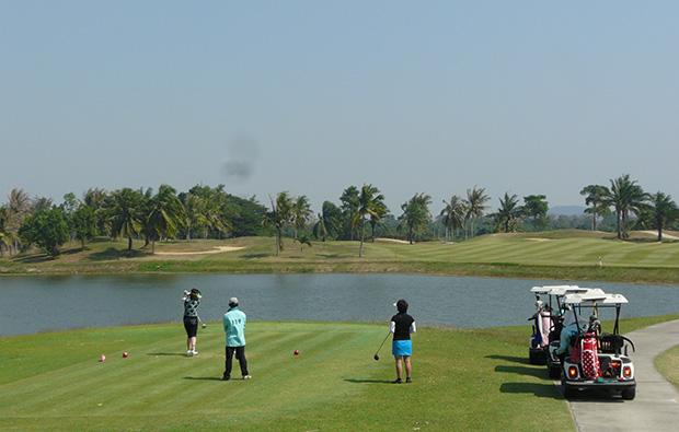 teeing off, majestic creek golf club, hua hin, thailand