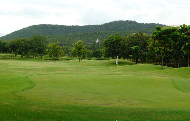 green, gold canyon golf club, chiang mai, thailand