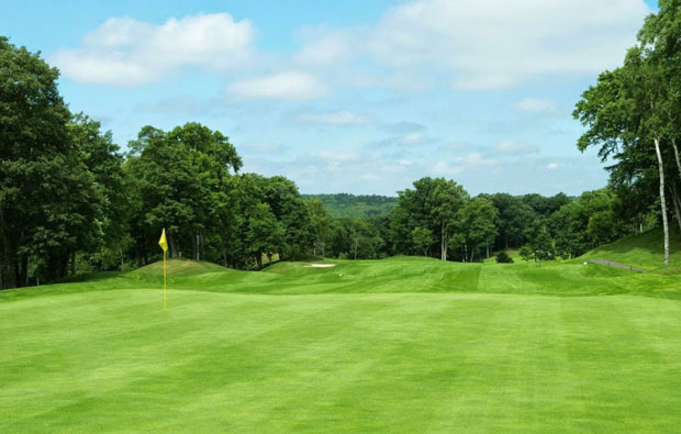 Sapporo Kitahiroshima Golf Club Approach