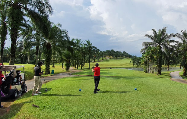 Senibong Golf Club Tee Box