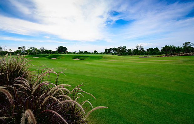 Siam Country Club Bangkok Approach