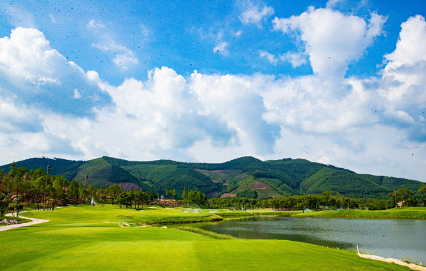 Silk Path Dong Trieu Golf Country Club fairways