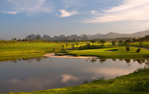 skylake golf resort hanoi