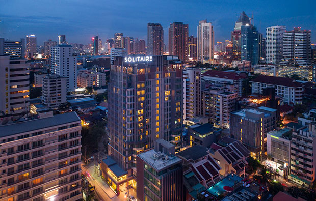 Solitaire Bangkok by Night