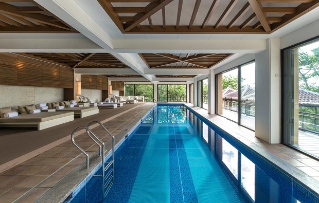 The Ritz-Carlton Okinawa pool