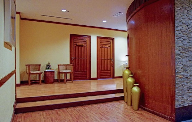 The pacific sutera lobby