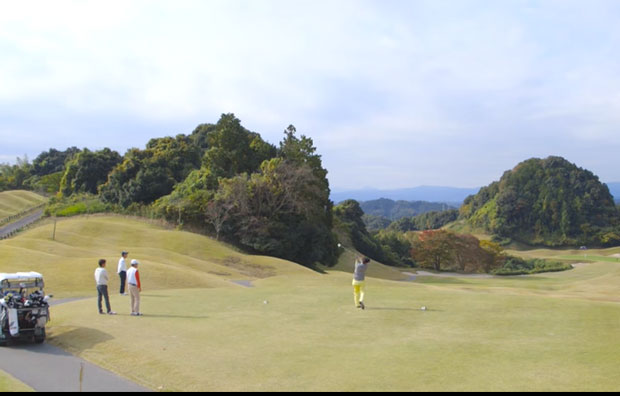 Tee Box Tsu Country Club