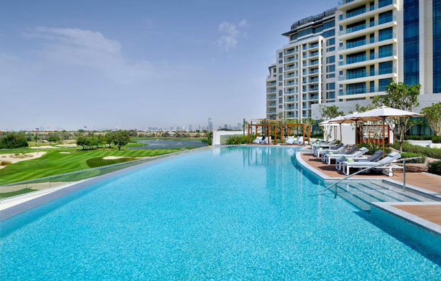 Vida Emirates Hills Pool