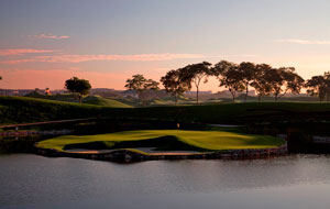 17th green Laguna National World Classic Course, Singapore