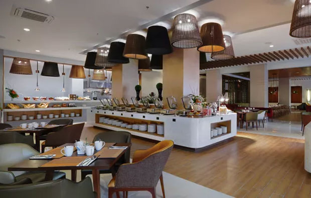 The Alana Hotel Sentul restaurant