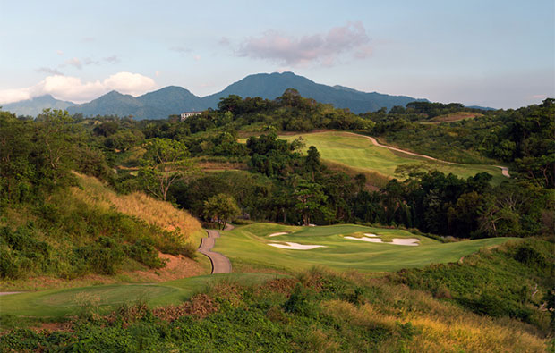 Anvaya Cove Golf Club Fairways