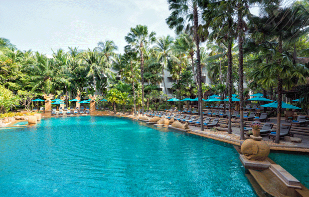 Avani Pattaya Resort & Spa Pool